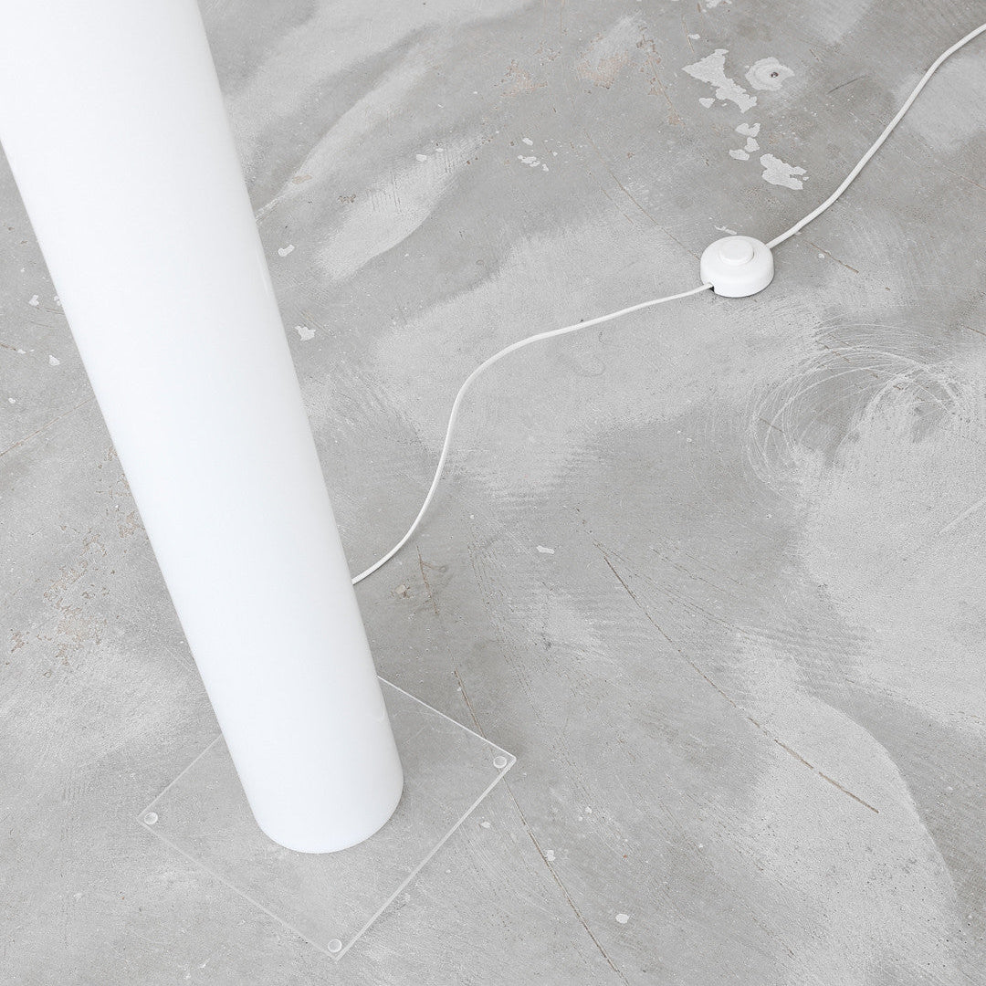 Cigarette Glow Floor Lamp™